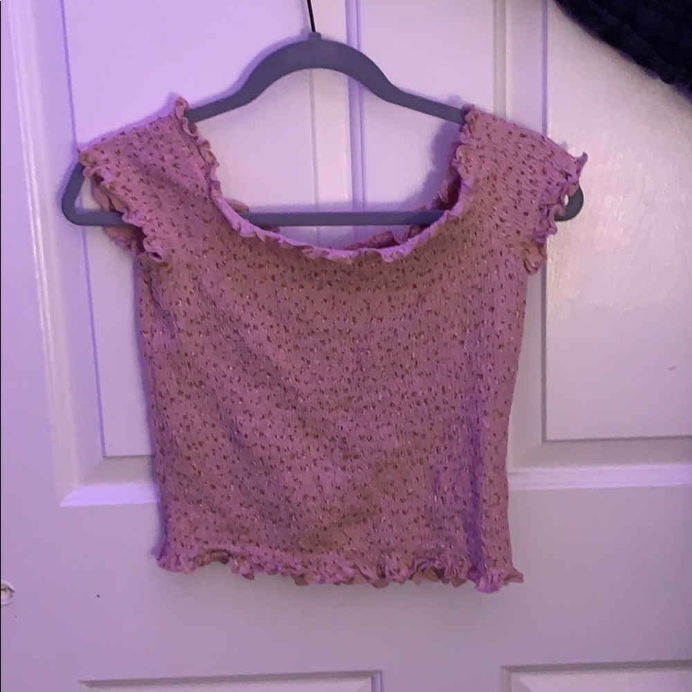 super cute floral off the shoulder top!!